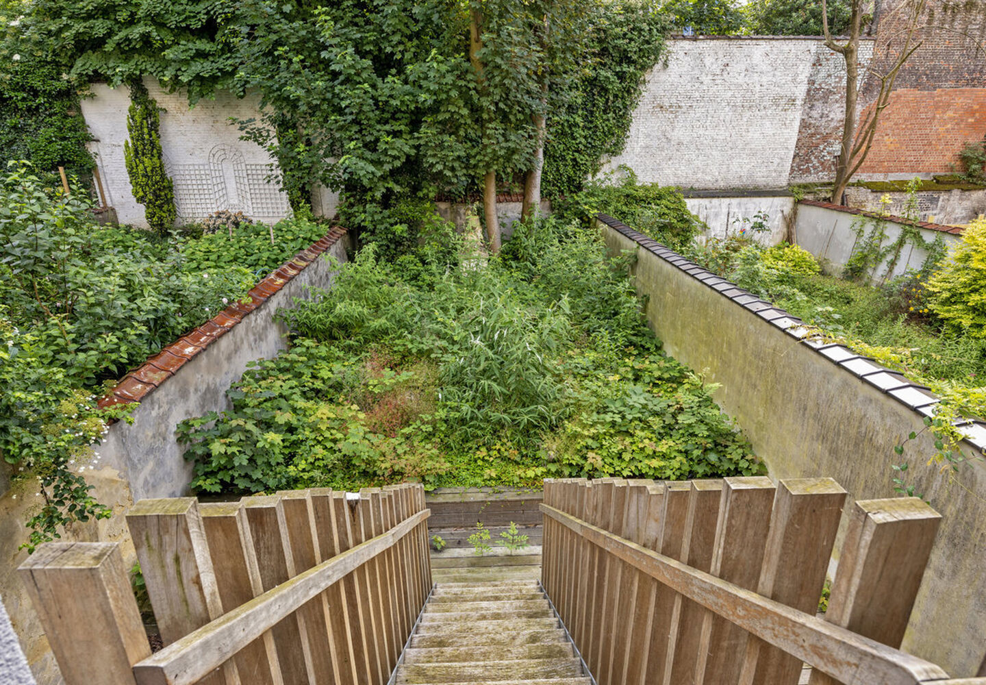 Appartementsgebouw te koop in Elsene