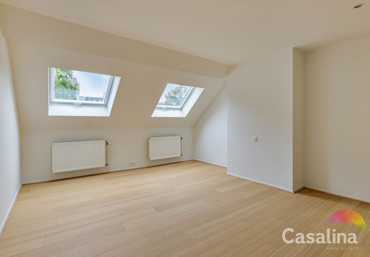 Appartementsgebouw te koop in Elsene