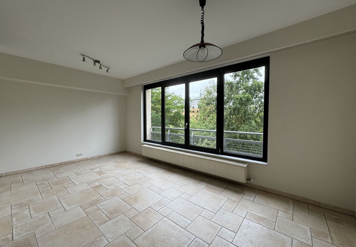 Flat for rent in Elsene