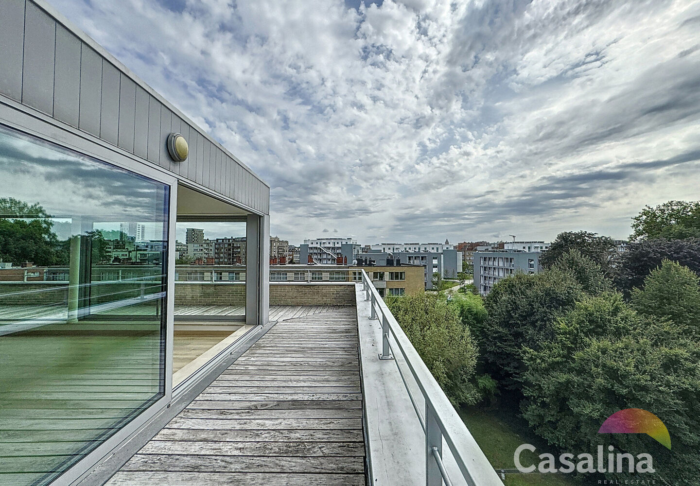 Penthouse te huur in Evere