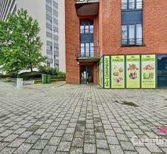 Commercial groundfloor for rent in Evere