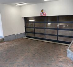 Garage + berging te huur in Evere
